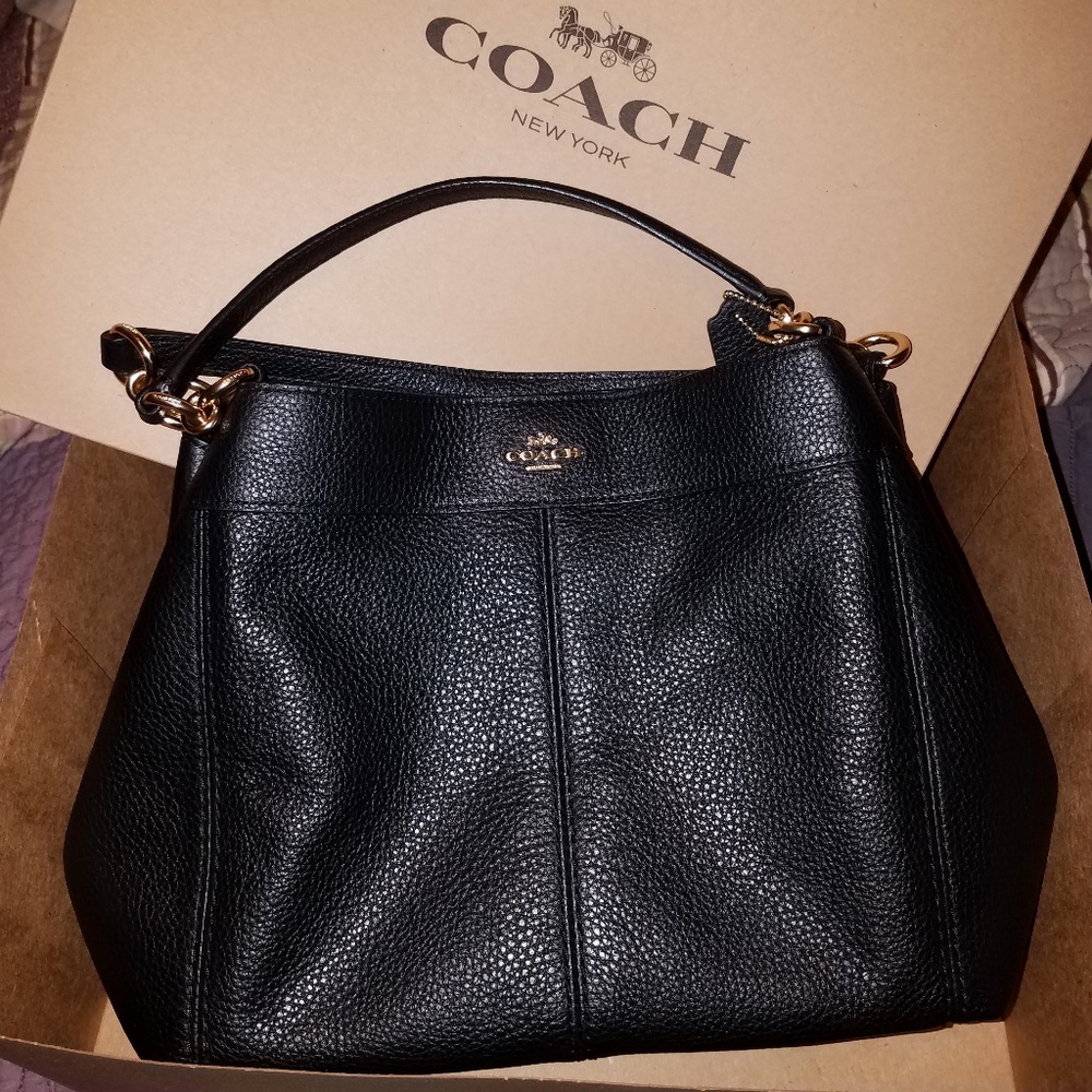 BNWT authentic coach purse